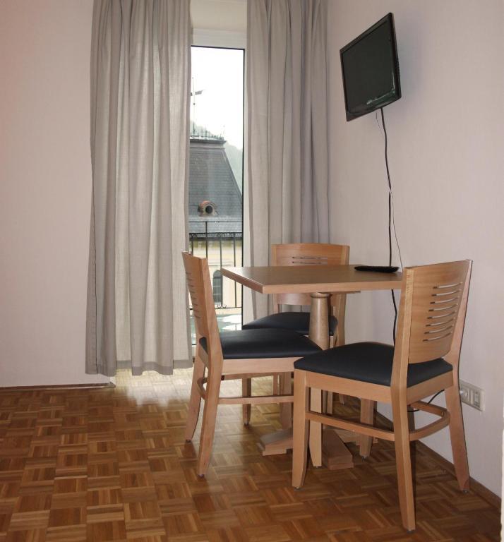 Hotel Hirschen Bad Gastein Zimmer foto